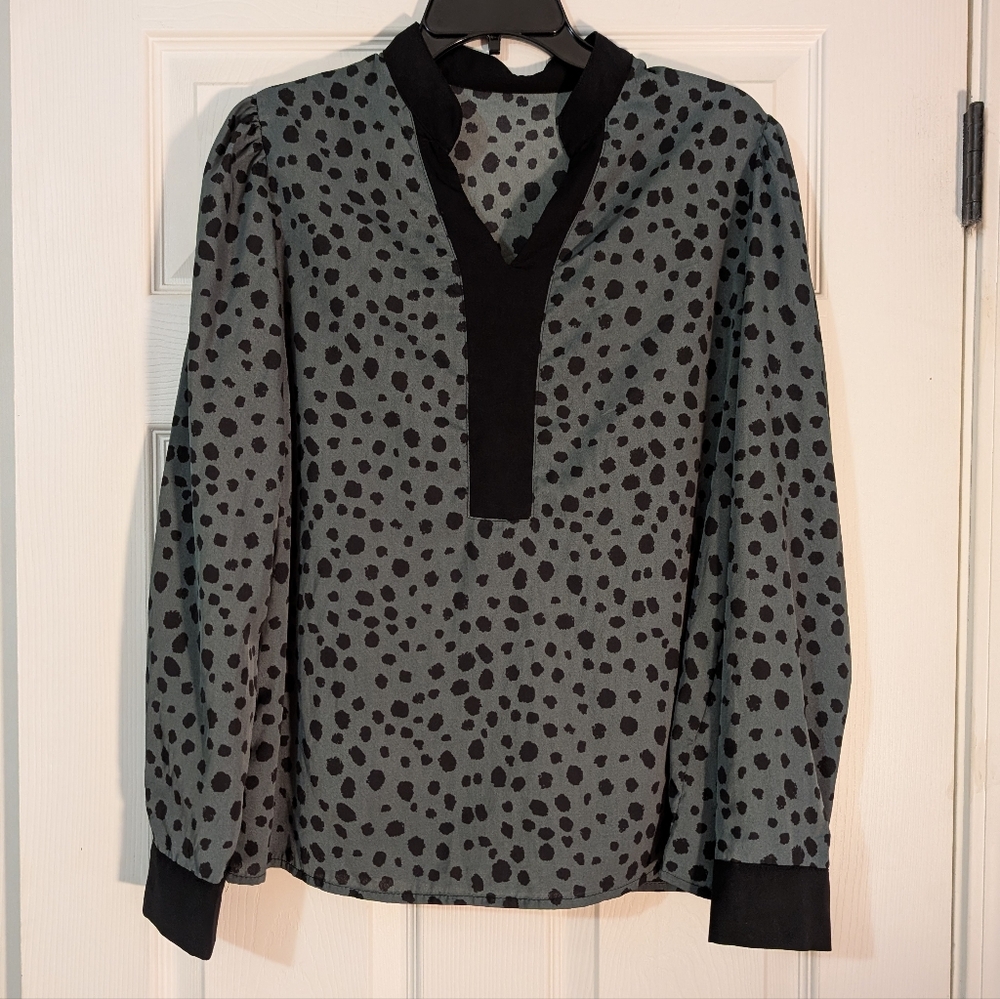SHEIN Green Top with Black Polka Dots Size L